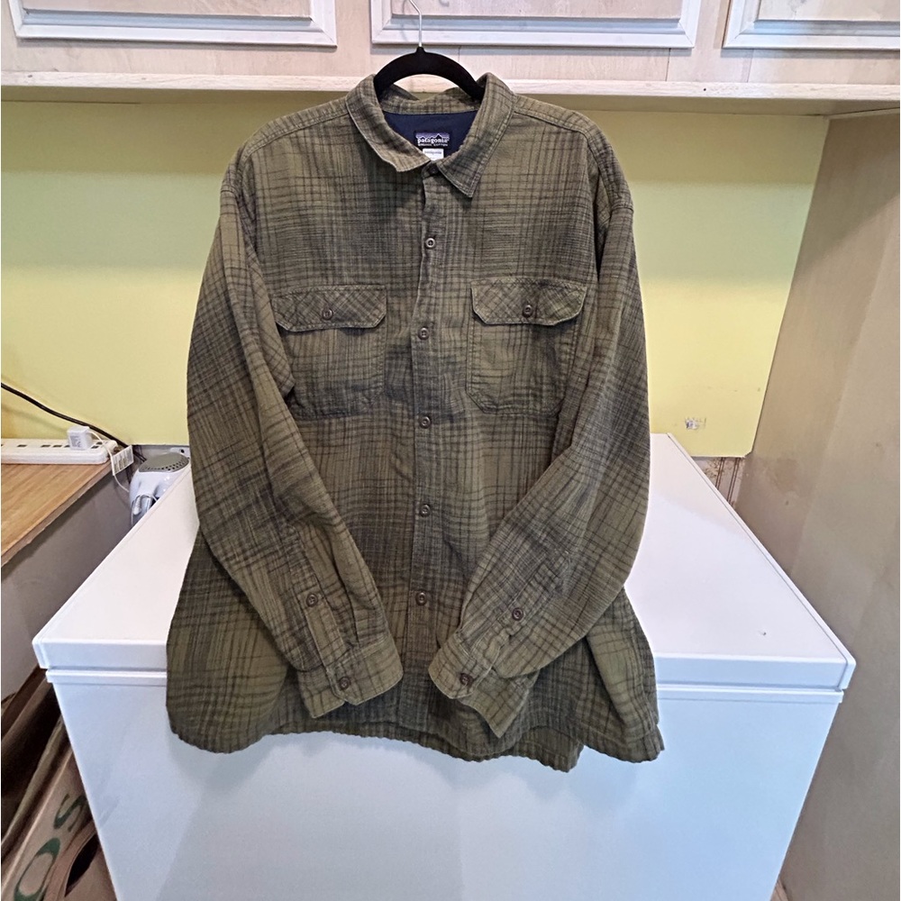 Patagonia Organic cotton Men’s Lg